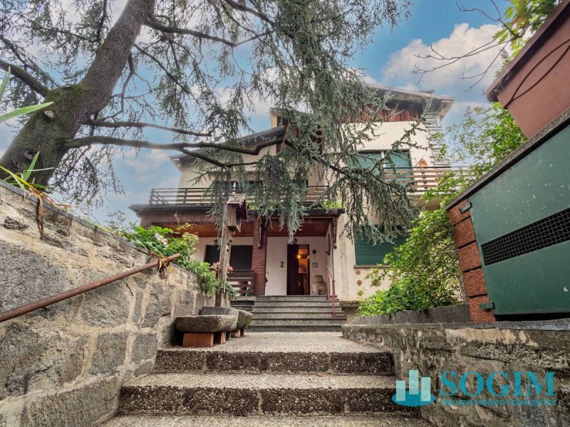 Villa in Mariano Comense