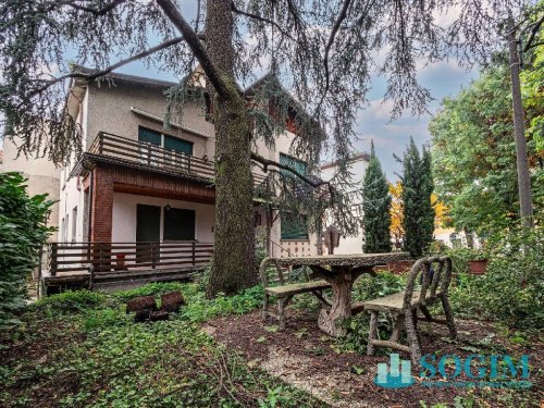 马里亚诺科门塞别墅