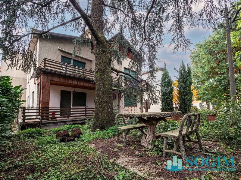 Villa in Mariano Comense