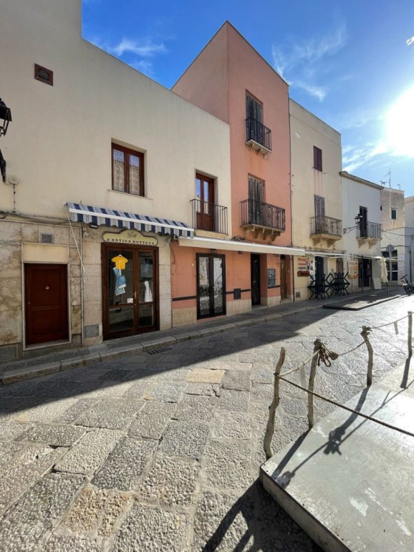 Cielo/Tierra en Favignana