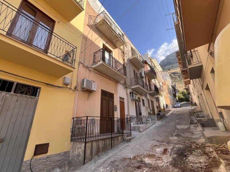 Maison jumelée à Castellammare del Golfo