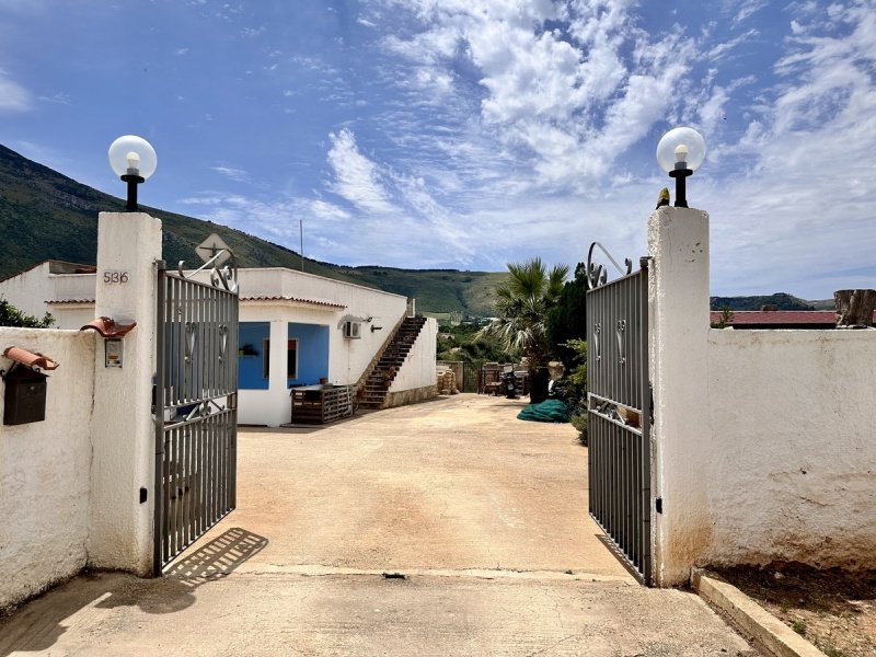 Maison individuelle à Castellammare del Golfo