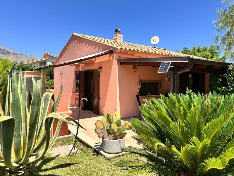 2 Bedrooms Villa for sale in Castellammare Del Golfo [811568] | Gate-away®
