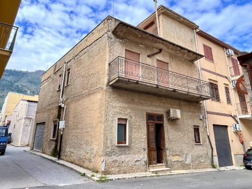 Vrijstaande woning in Castellammare del Golfo