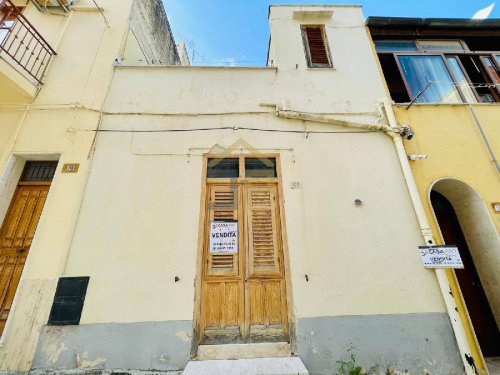 Maison individuelle à Castellammare del Golfo