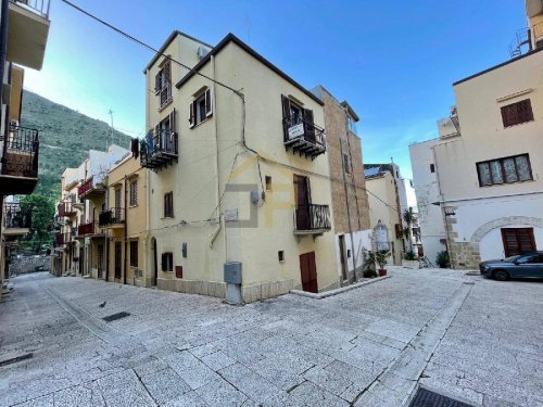 Maison individuelle à Castellammare del Golfo