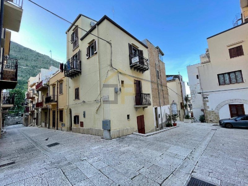 Maison individuelle à Castellammare del Golfo