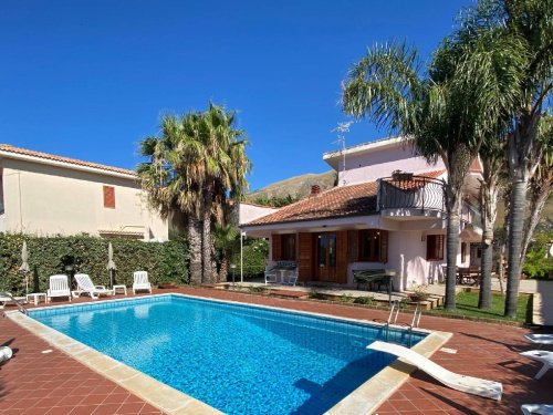 Villa in Castellammare del Golfo