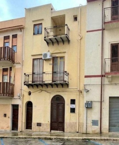 Einfamilienhaus in Castellammare del Golfo