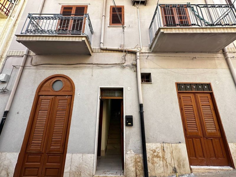 Detached house in Castellammare del Golfo