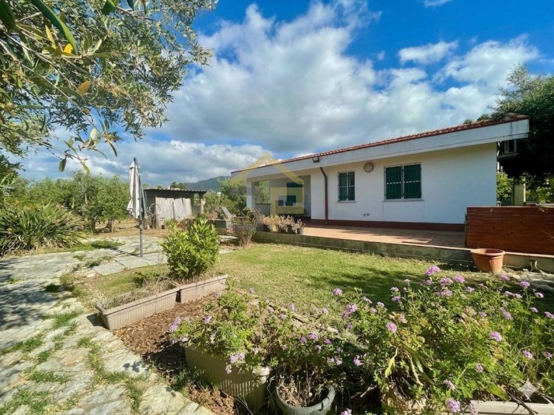 Villa in Castellammare del Golfo