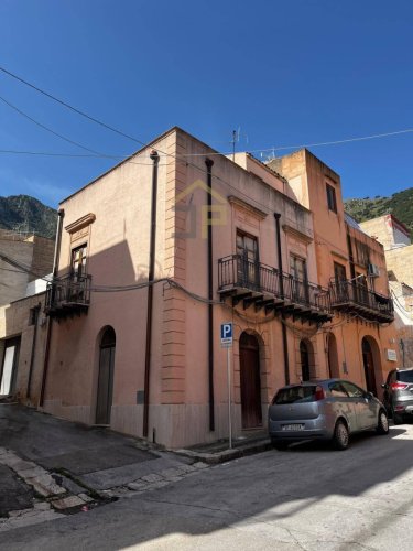 Vrijstaande woning in Castellammare del Golfo