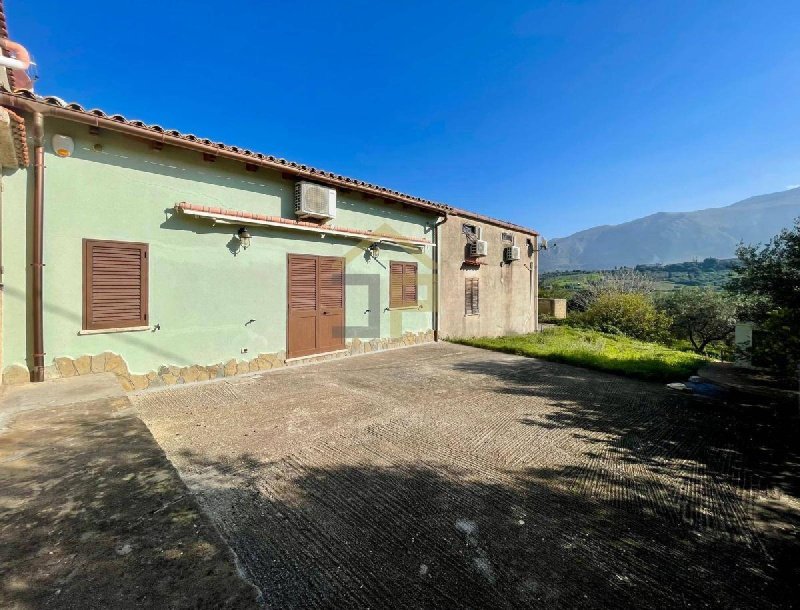 Villa i Castellammare del Golfo