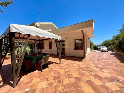 Villa a Castellammare del Golfo