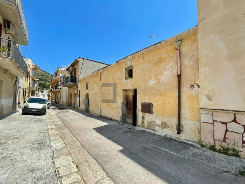 Maison individuelle à Castellammare del Golfo