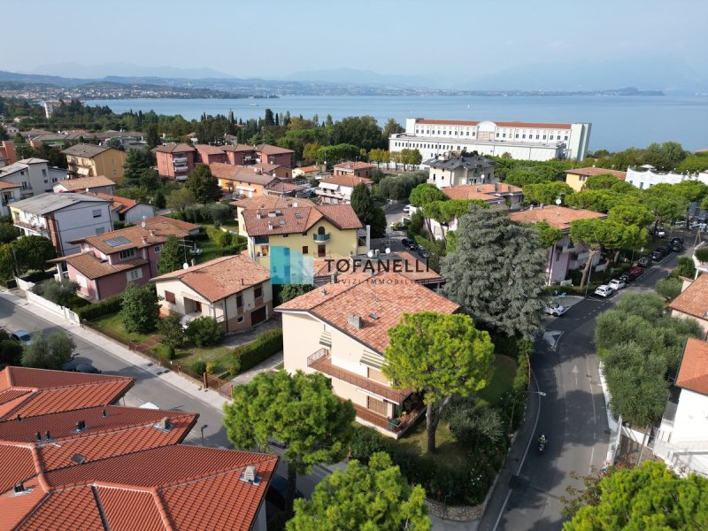 Lägenhet i Desenzano del Garda