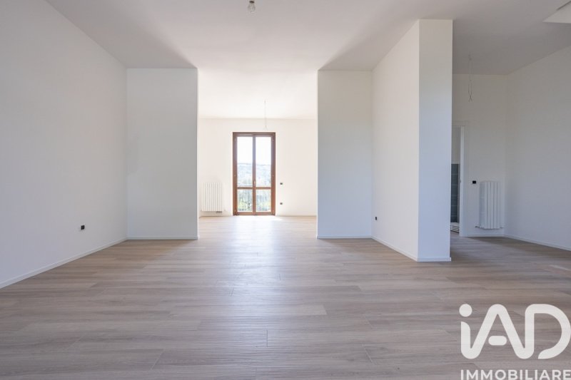 Villa i Montecassiano