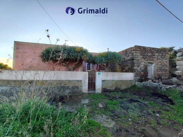 Vrijstaande woning in Pantelleria