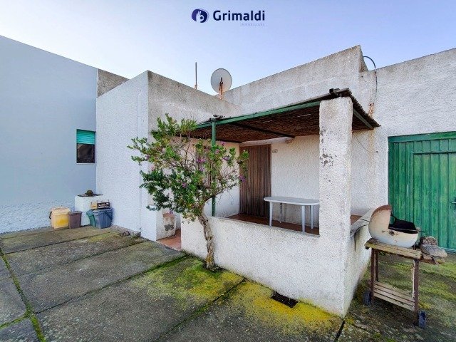 Casa indipendente a Pantelleria