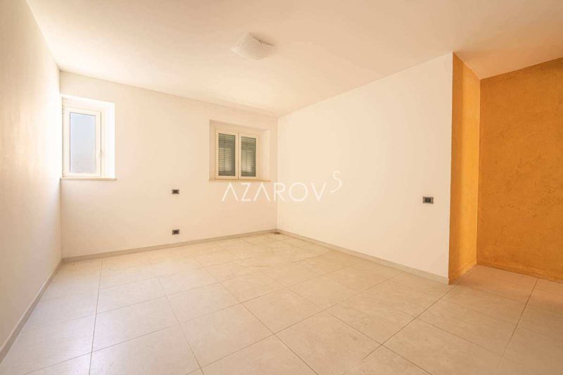 Inmueble comercial en Bordighera