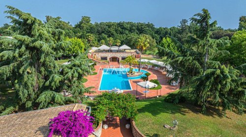 Вилла в Латина