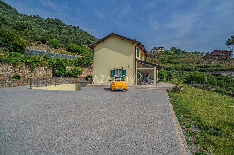 Villa in Dolceacqua
