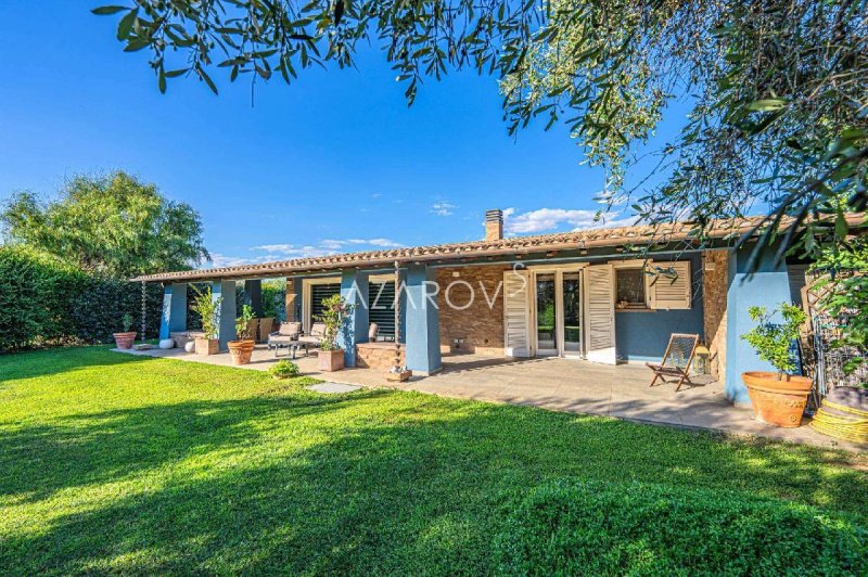 Villa in Montalto di Castro