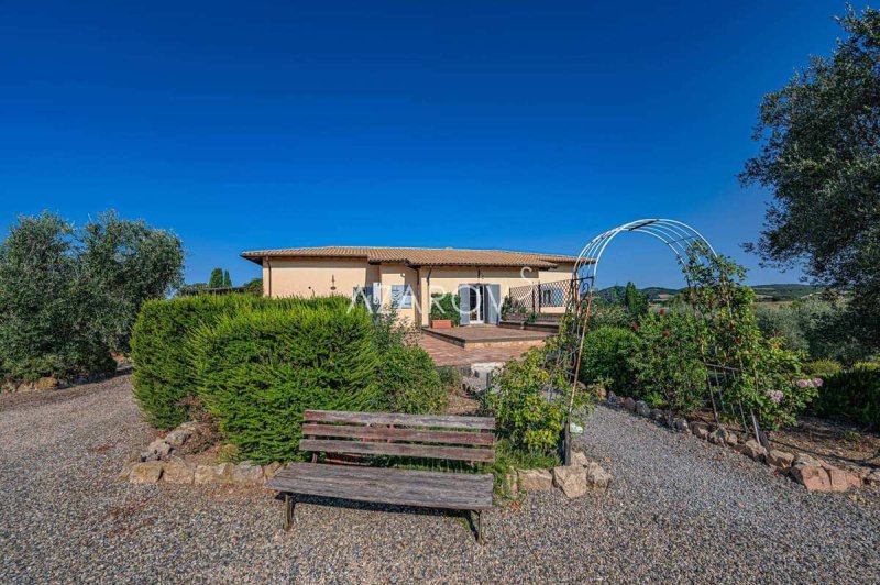 Villa en Montalto di Castro