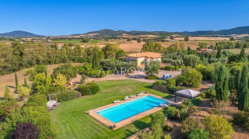 Villa in Montalto di Castro