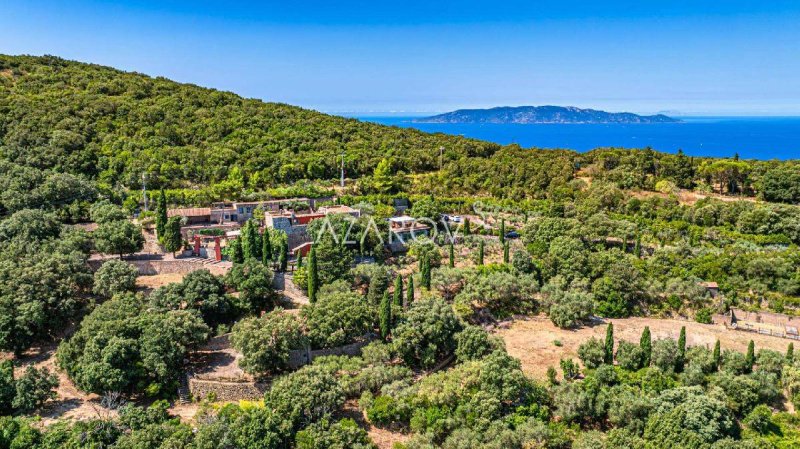 Вилла в Монте-Арджентарио