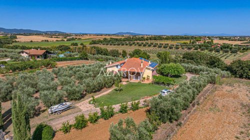 Villa in Montalto di Castro