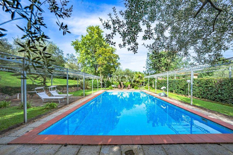 Вилла в Непи