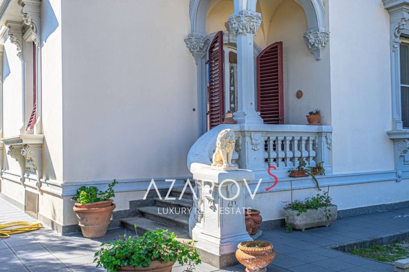 Villa in Pisa