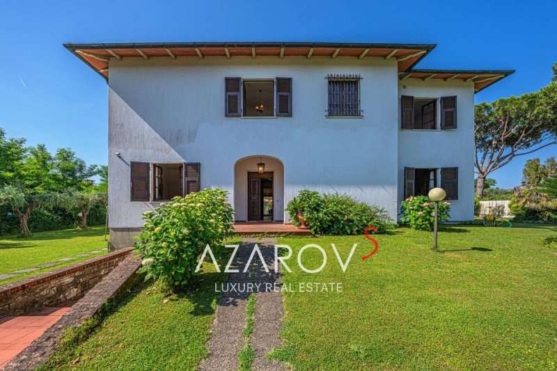 Villa i Carrara