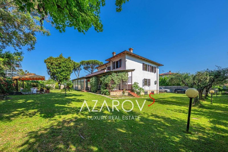 Villa i Carrara