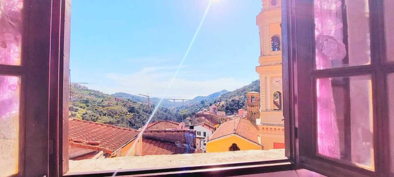 Apartamento histórico em Vallebona