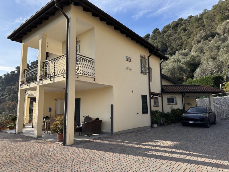 Вилла в Кампороссо