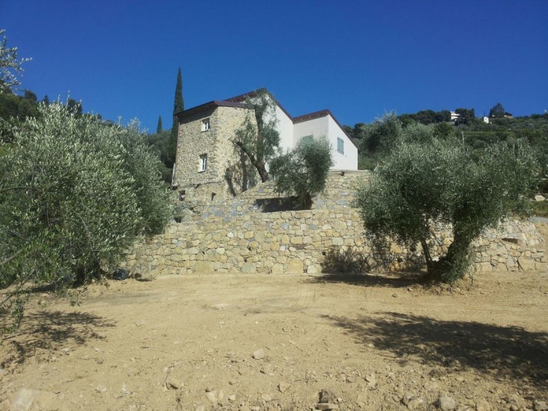 Huis op het platteland in Vallebona