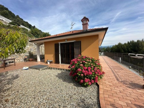 Casa indipendente a Camporosso