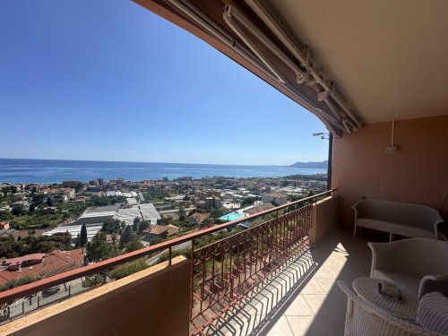 Apartamento em Vallecrosia