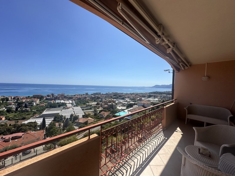 Квартира в Валлекрозия