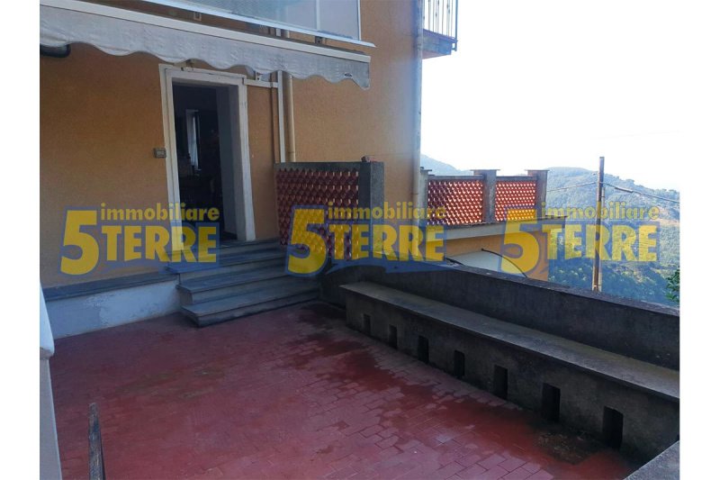 Self-contained apartment in Vernazza