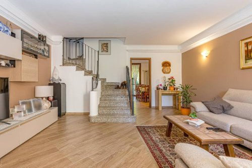 Terraced house in Paderno Dugnano
