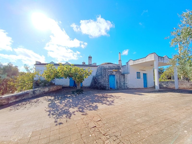 Villa in Ostuni