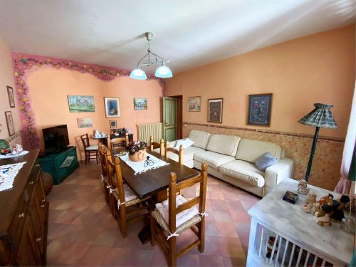 Appartement in Atina