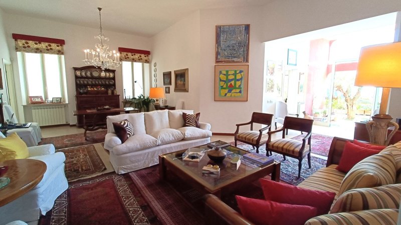 Detached house in Taormina