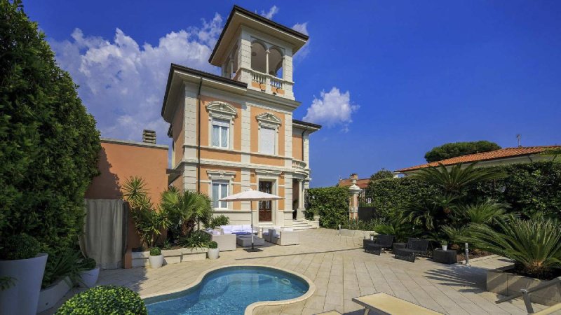 Villa en Forte dei Marmi