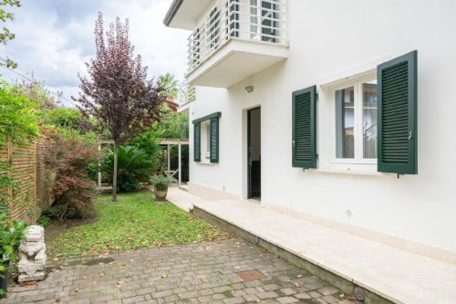 Maison à Forte dei Marmi