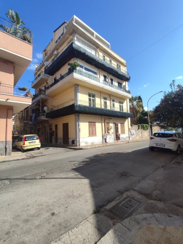 Apartment in Santa Flavia