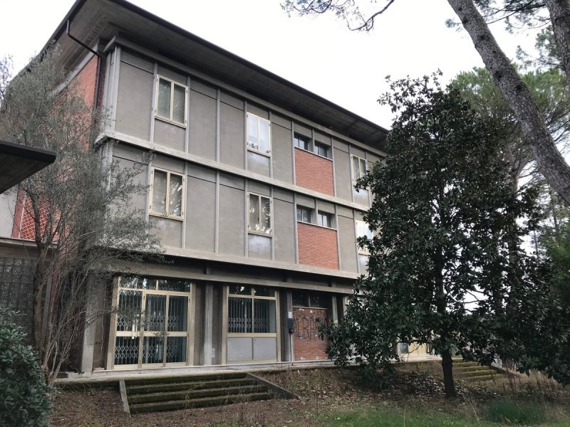 Commercial property in Riolo Terme